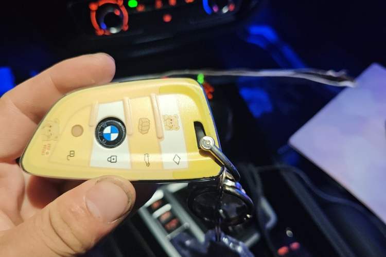 Used BMW 1 Series 2017 118i Sport Edition Vehicle Key