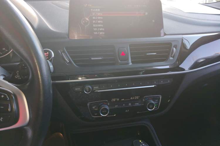 Used BMW 1 Series 2017 118i Design Package Model Audio And AC Panel