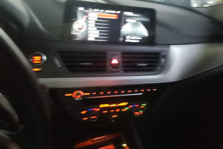 Used BMW 1 Series 2017 120i Design Package Model Audio And AC Panel