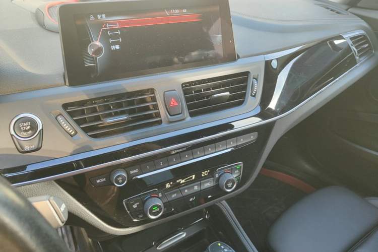 Used BMW 1 Series 2017 120i Design Package Model Audio And AC Panel