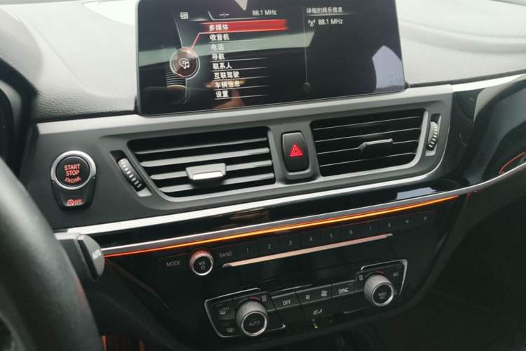 Used BMW 1 Series 2017 118i Design Package Model Audio And AC Panel