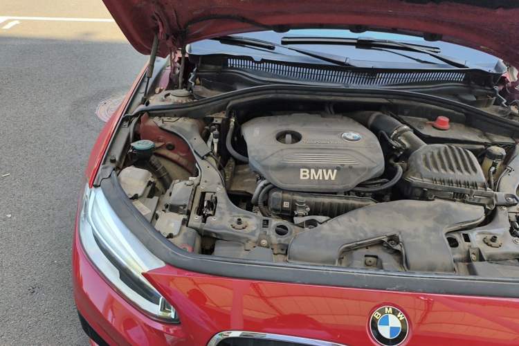 Used BMW 1 Series 2017 118i Sport Edition Engine Bay Right