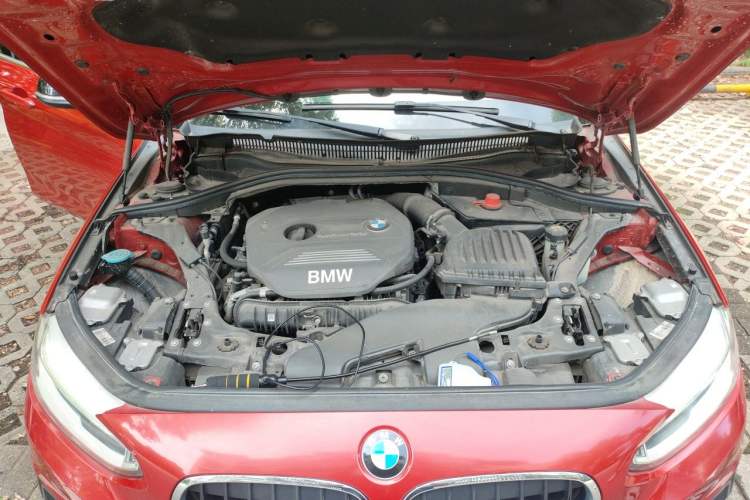 Used BMW 1 Series 2017 120i Design Package Model Engine Bay