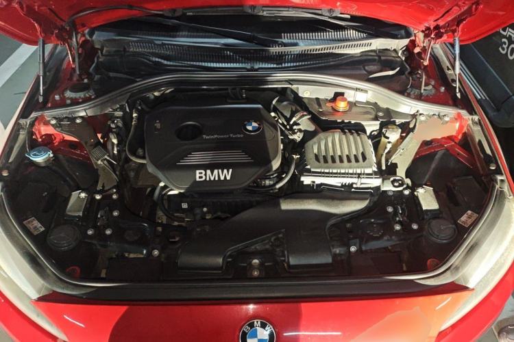 Used BMW 1 Series 2017 118i Fashion Model Engine Bay