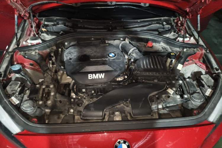 Used BMW 1 Series 2017 118i Fashion Model Engine Bay
