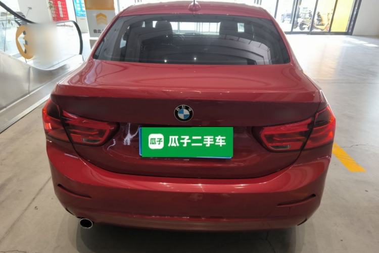 Used BMW 1 Series 2017 118i Fashion Model Exterior 4