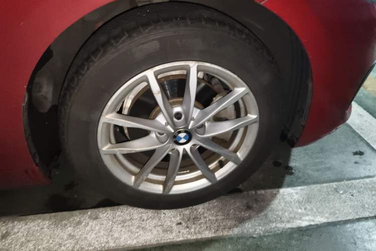 Used BMW 1 Series 2017 118i Fashion Model Exterior 4