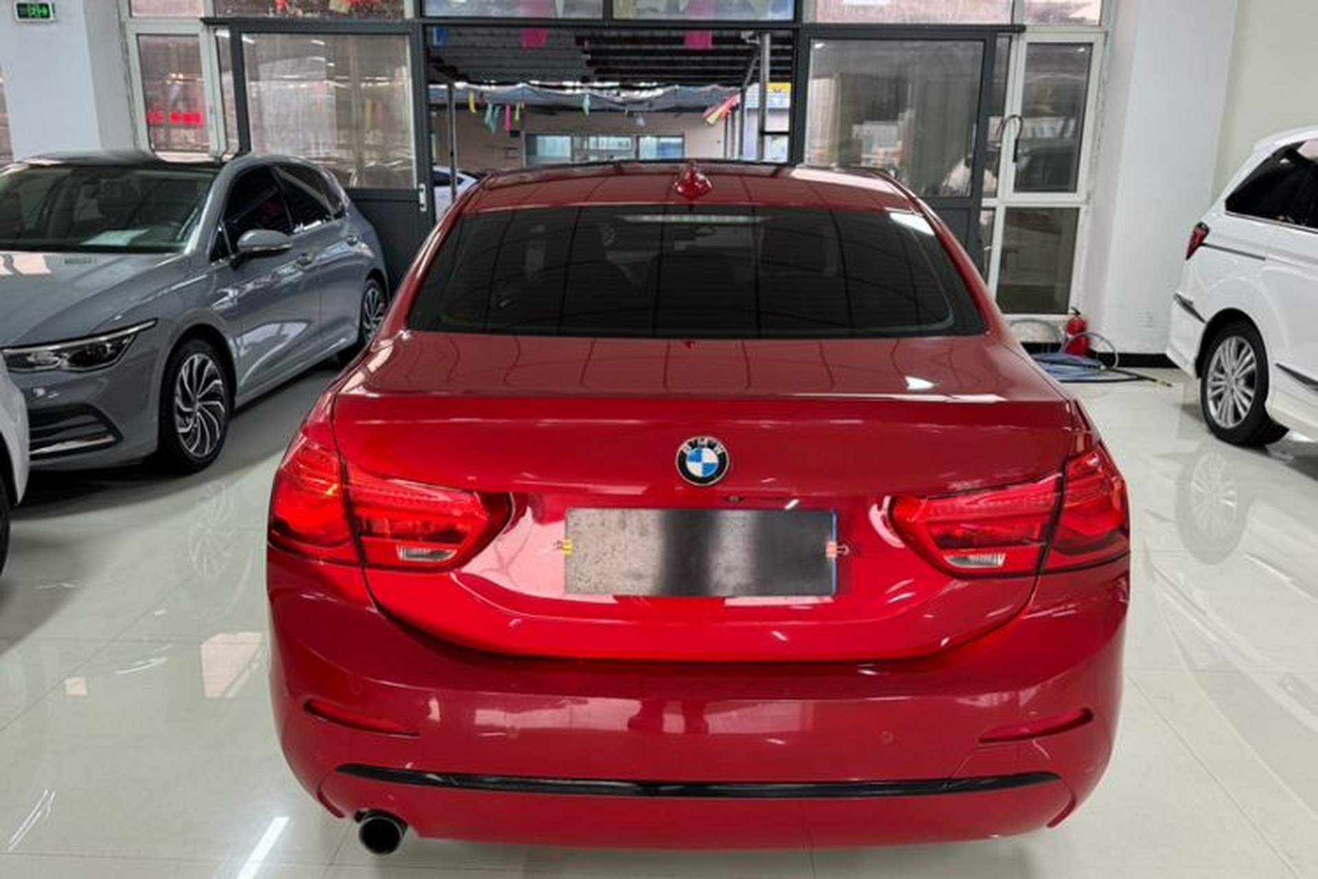 Used BMW 1 Series 2017 118i Design Package Model Exterior 6
