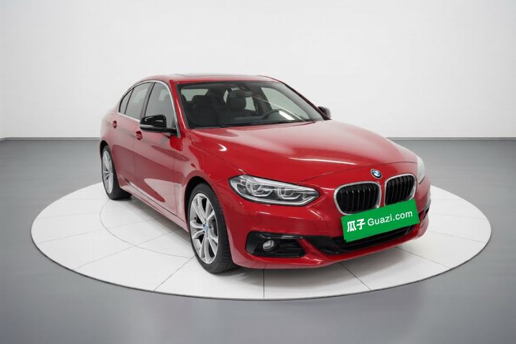 Used BMW 1 Series 2017 120i Design Package Model Front Right 45 Deg