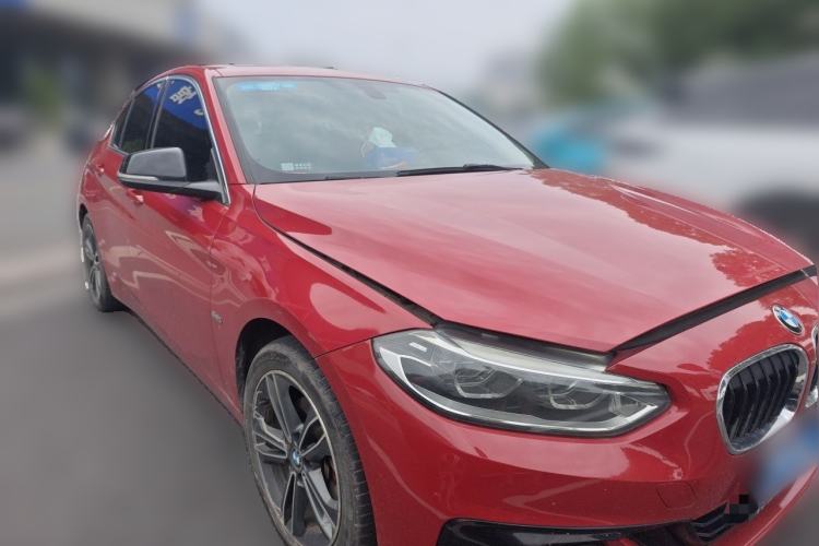 Used BMW 1 Series 2017 118i Sport Edition Front Right 45 Deg