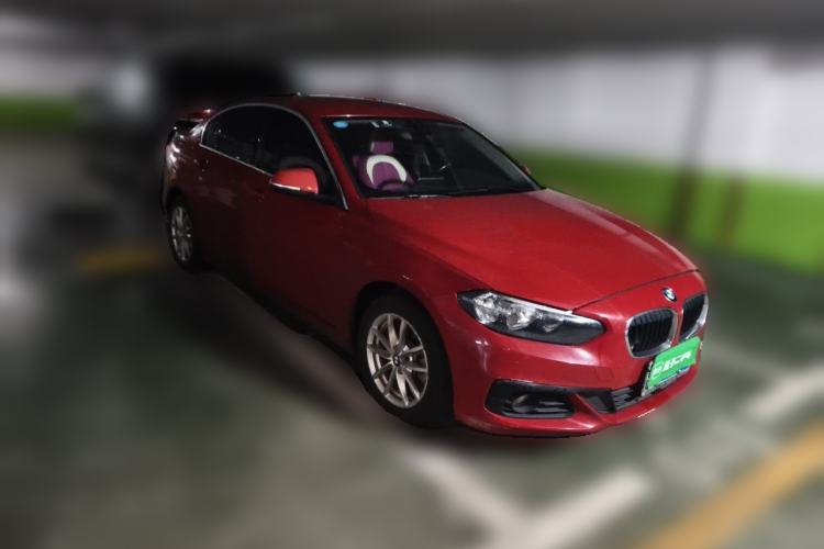Used BMW 1 Series 2017 118i Fashion Model Front Right 45 Deg