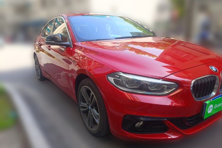 Used BMW 1 Series 2017 118i Sport Edition Front Right 45 Deg