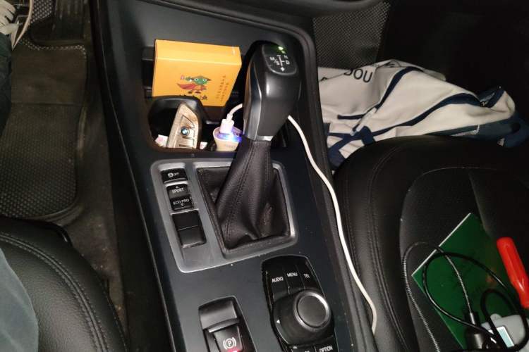 Used BMW 1 Series 2017 118i Fashion Model Gear Lever