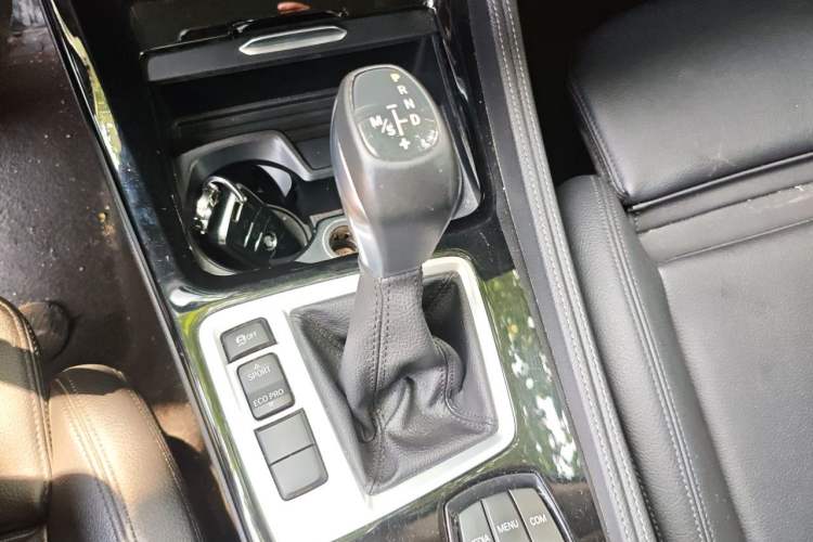 Used BMW 1 Series 2017 118i Sport Edition Gear Lever
