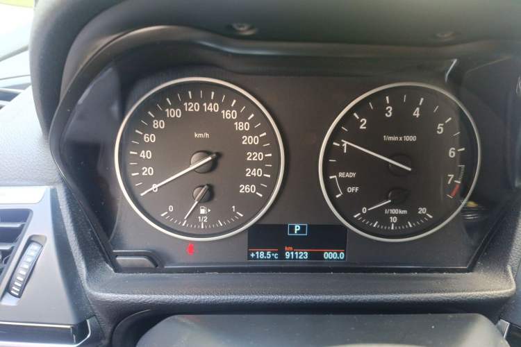 Used BMW 1 Series 2017 118i Sport Edition Instrument Cluster