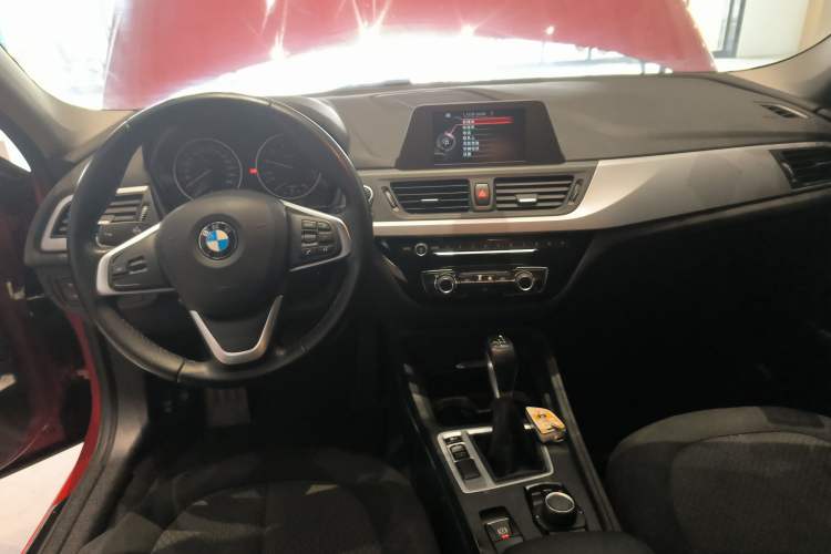 Used BMW 1 Series 2017 118i Fashion Model Interior 2