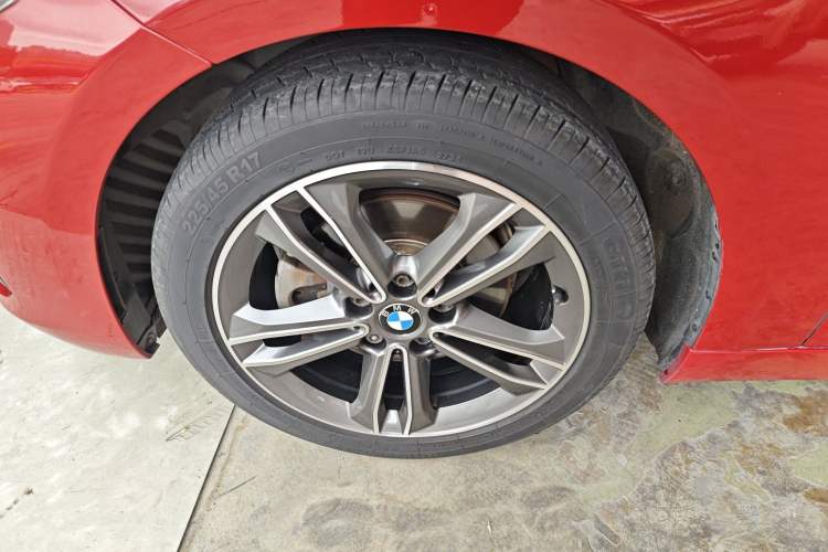 Used BMW 1 Series 2017 118i Sport Edition Left Front Wheel Hub
