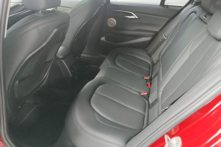 Used BMW 1 Series 2017 118i Design Package Model Left Rear Seat