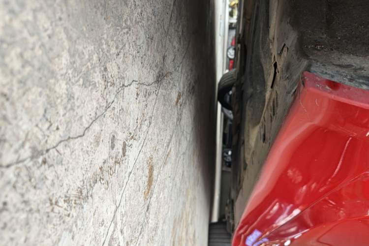 Used BMW 1 Series 2017 118i Sport Edition Left Side Sill