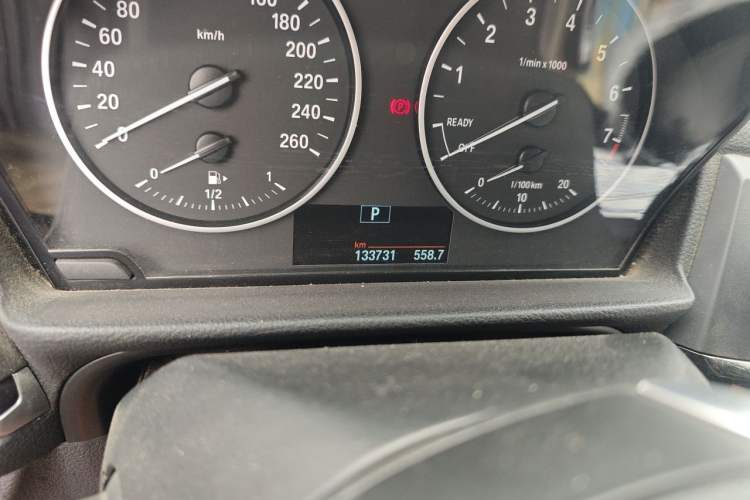 Used BMW 1 Series 2017 118i Sport Edition Odometer Close Up