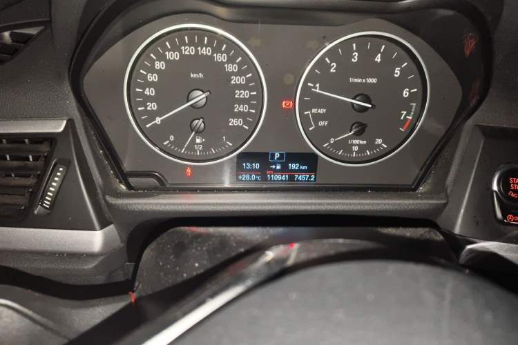 Used BMW 1 Series 2017 118i Fashion Model Odometer Close Up