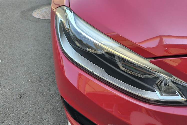 Used BMW 1 Series 2017 118i Sport Edition Right Front Headlight