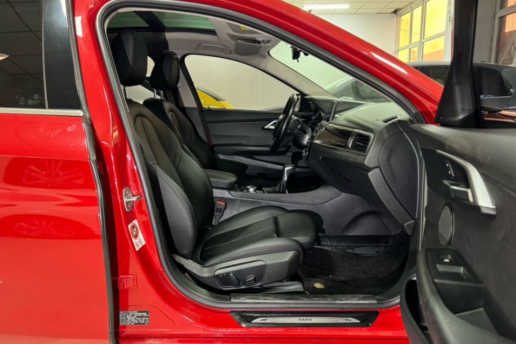 Used BMW 1 Series 2017 118i Design Package Model Right Front Seat