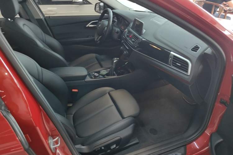 Used BMW 1 Series 2017 118i Sport Edition Right Front Seat
