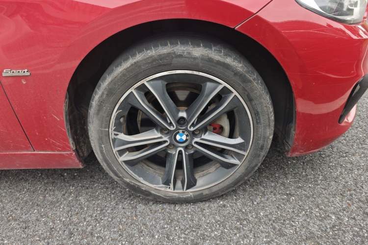 Used BMW 1 Series 2017 118i Sport Edition Right Front Wheel Hub