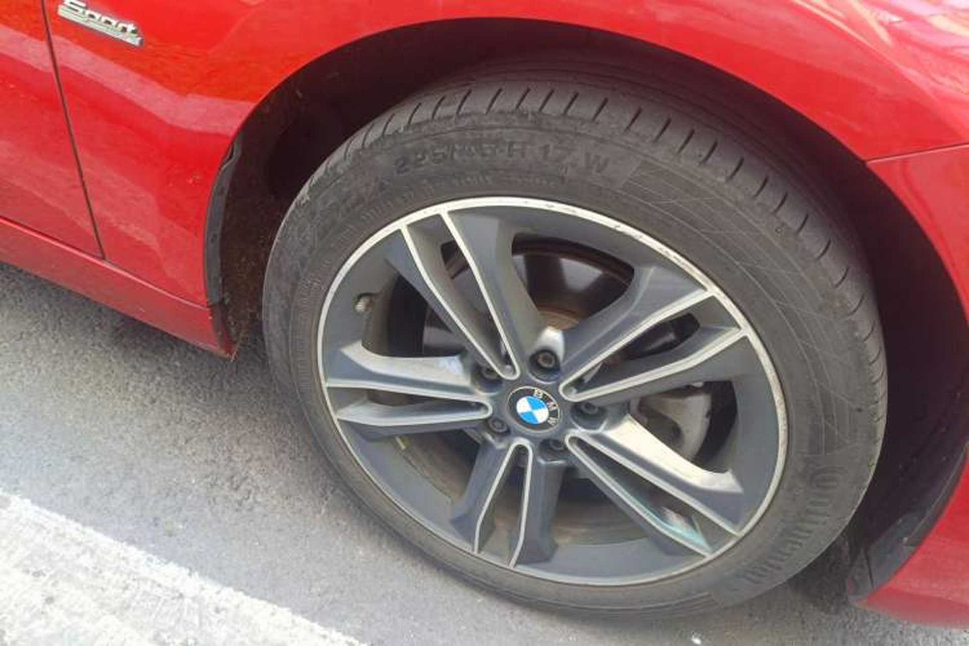 Used BMW 1 Series 2017 118i Sport Edition Right Front Wheel Hub