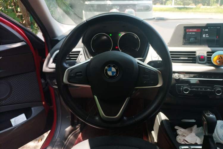 Used BMW 1 Series 2017 118i Fashion Model Steering Wheel