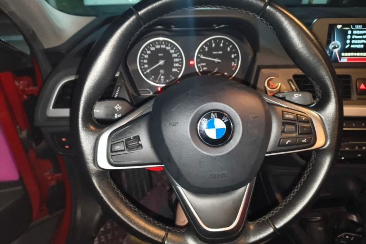 Used BMW 1 Series 2017 118i Fashion Model Steering Wheel