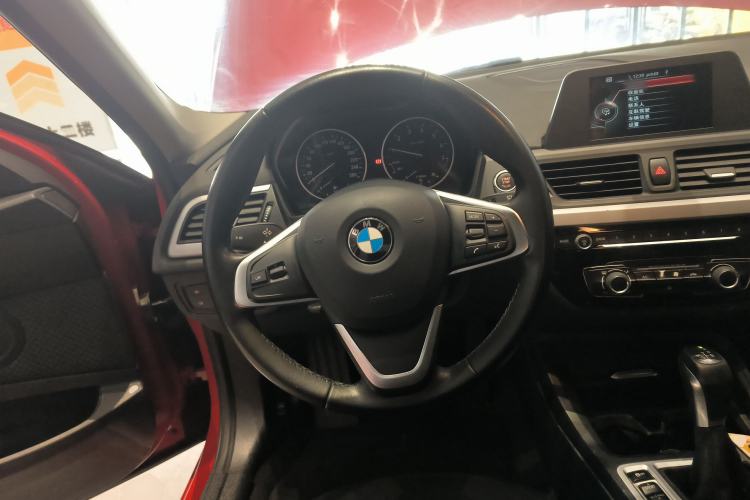 Used BMW 1 Series 2017 118i Fashion Model Steering Wheel