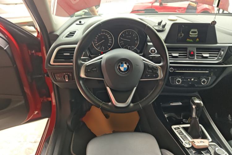Used BMW 1 Series 2017 118i Sport Edition Steering Wheel