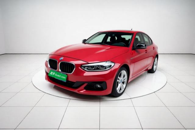 Ojetý BMW 1 Series 2017 118i Design Package Model