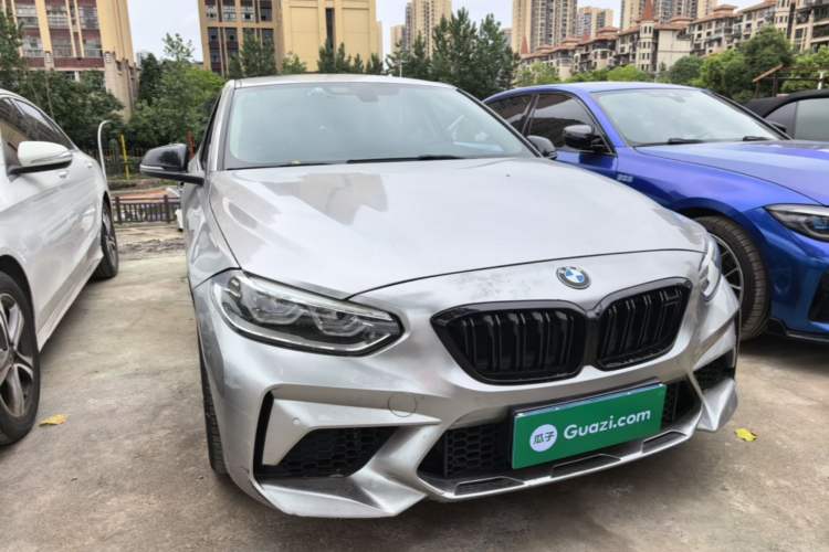 Used BMW 1 Series 2017 118i Design Package Model Front Right 45 Deg