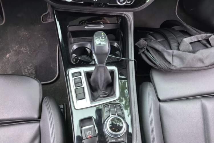 Used BMW 1 Series 2017 118i Design Package Model Gear Lever