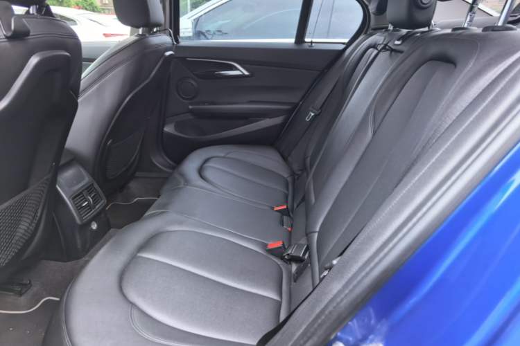 Used BMW 1 Series 2017 118i Design Package Model Left Rear Seat