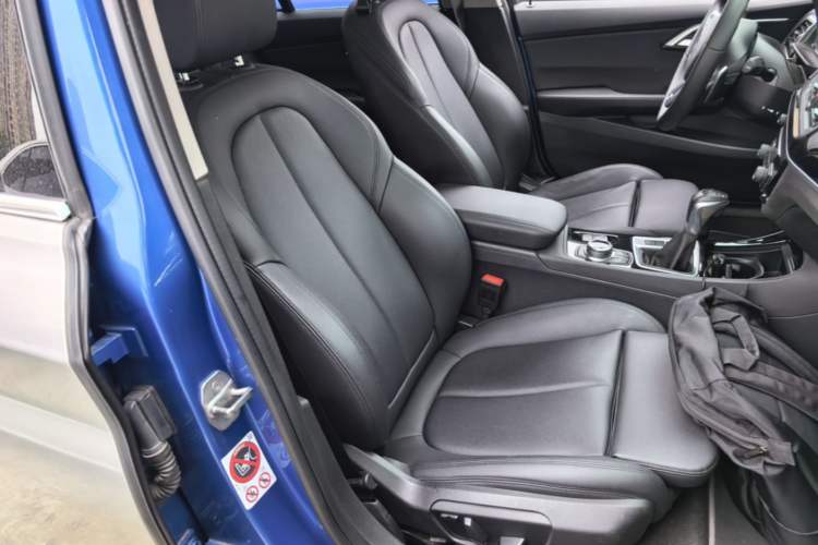 Used BMW 1 Series 2017 118i Design Package Model Right Front Seat
