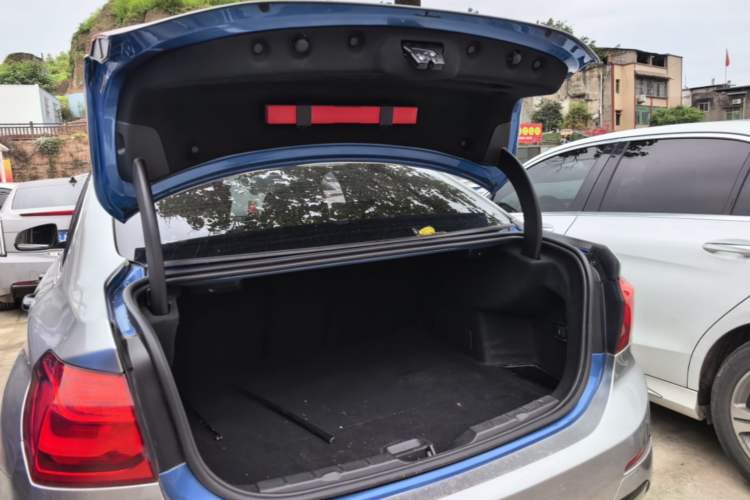 Used BMW 1 Series 2017 118i Design Package Model Trunk