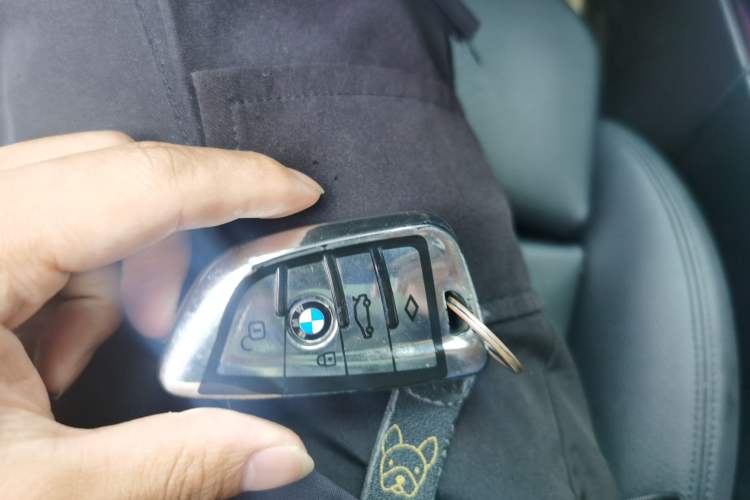Used BMW 1 Series 2017 118i Sport Edition Vehicle Key