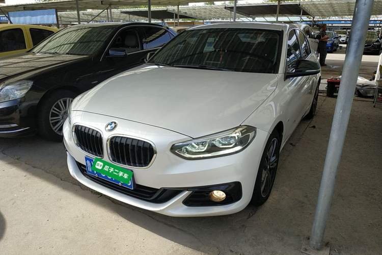 Used BMW 1 Series 2017 118i Sport Edition Guazi used car, China used car export, Used car for sale, Used cars, Cheapest cars for sale