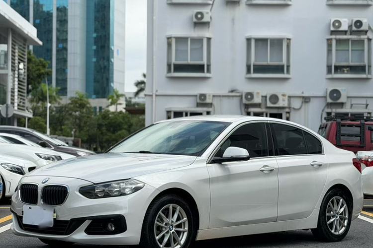 Used BMW 1 Series 2017 118i Fashion Model Guazi used car, China used car export, Used car for sale, Used  cars, Cheapest cars for sale