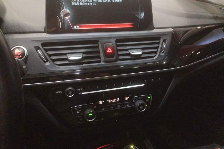 Used BMW 1 Series 2017 118i Design Package Model Audio And AC Panel