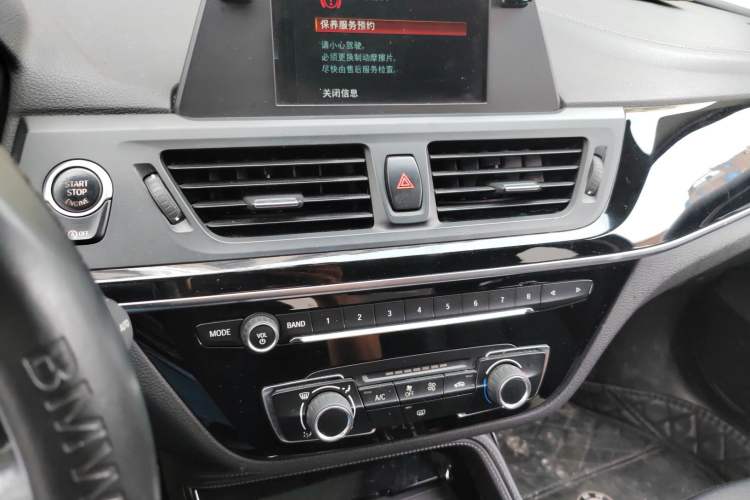 Used BMW 1 Series 2017 118i Sport Edition Audio And AC Panel