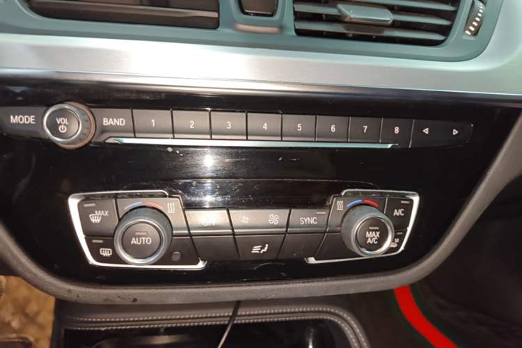 Used BMW 1 Series 2017 120i Design Package Model Audio And AC Panel