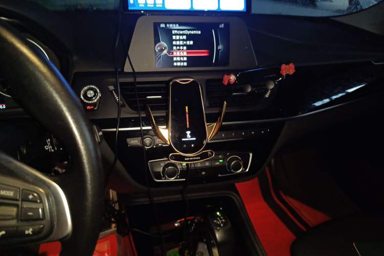Used BMW 1 Series 2017 118i Sport Edition Audio And AC Panel