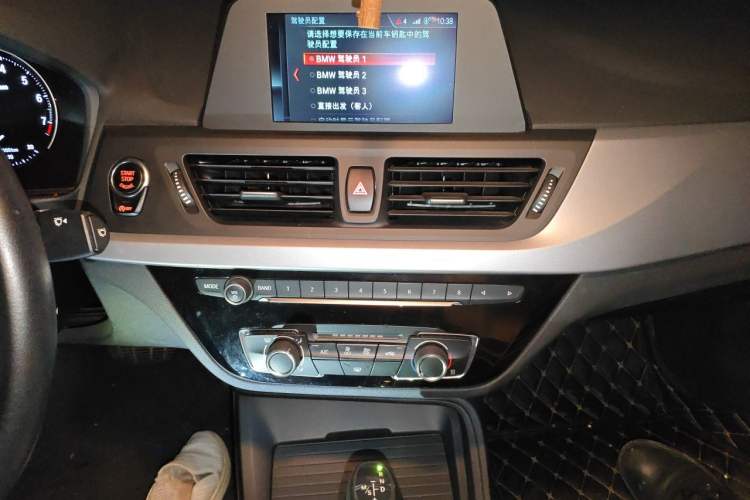 Used BMW 1 Series 2017 118i Fashion Model Audio And AC Panel
