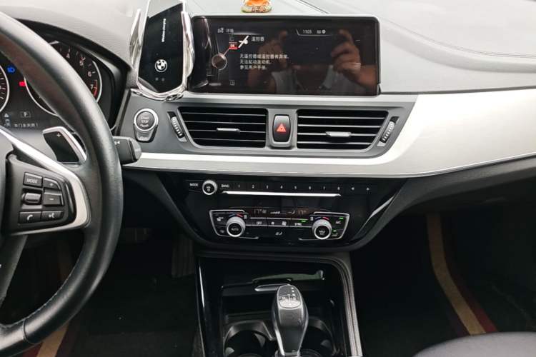 Used BMW 1 Series 2017 120i Design Package Model Audio And AC Panel