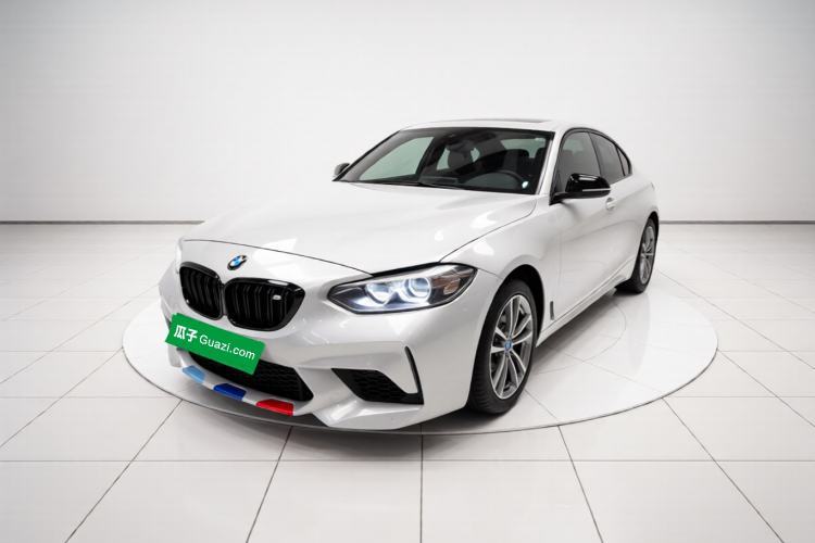 BMW 1 Series 2017 118i Fashion Model usata Guazi used car, China used car export, Used car for sale, Used cars, Cheapest cars for sale